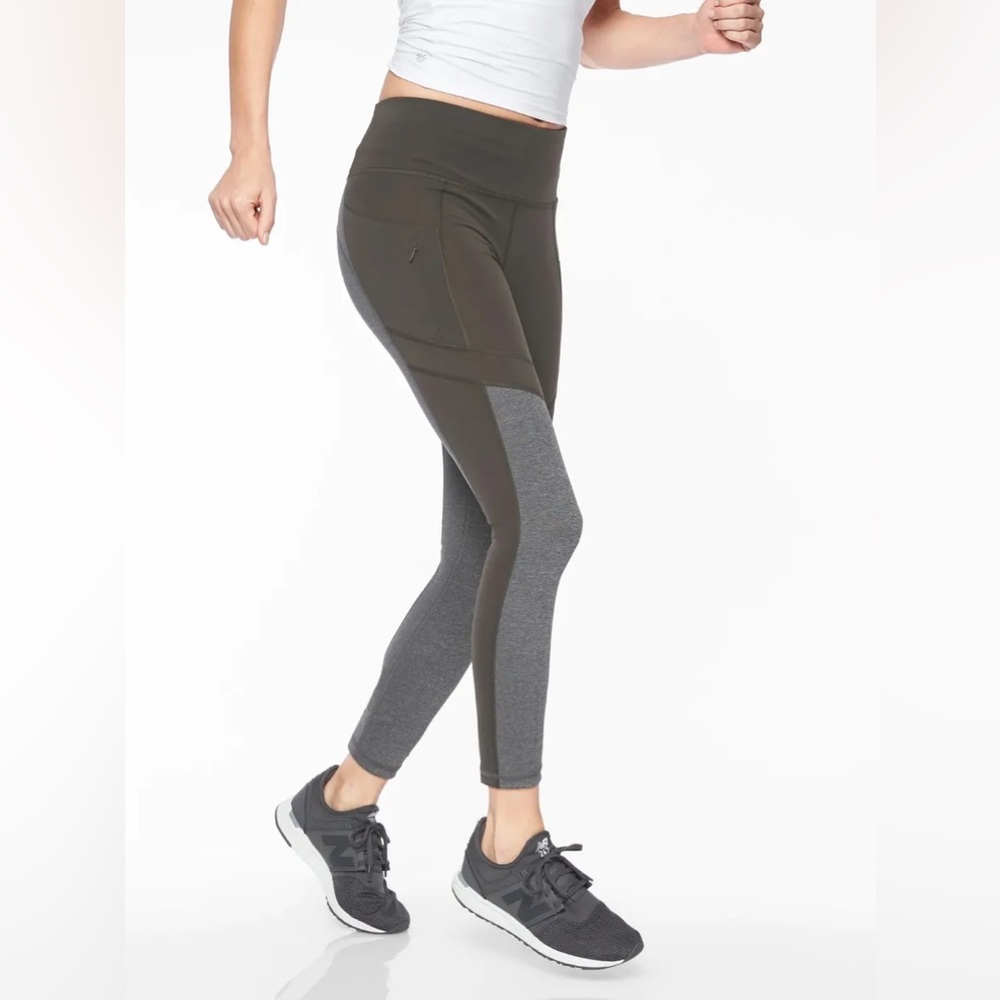 ATHLETA All in Structure 7/8 Tight in Arbor Olive Size XS